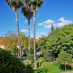 Bright Modern Residencial Home - Single Room With Shared Bathroom Near Airport
